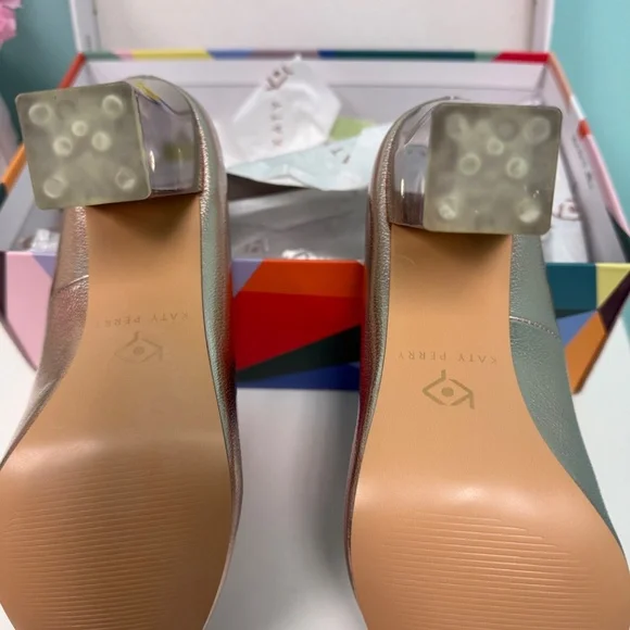 Katy Perry the a.w middie-smooth metallic pump in rose gold size 7M - Picture 5 of 5